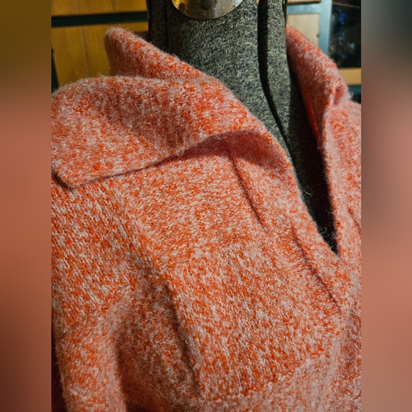 Bright pink/coral Zara sweater - Picture 2 of 7